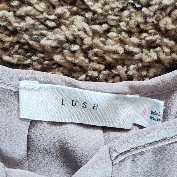 Women's small dress top - Picture 2 of 4